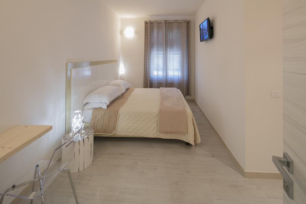 Affittacamere Margherita La Spezia Bagian luar foto